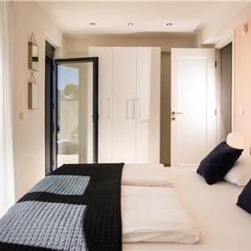 Selection of 4 bedroom villas with pool near Chania, sleeps 8